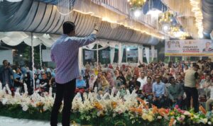 Pendukung Batu Aji Kompak Menangkan Amsakar-Li Claudia Pendukung Batu Aji Kompak Menangkan Amsakar-Li Claudia