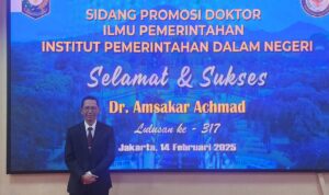 Walikota Batam Terpilih, Amsakar Achmad Raih Gelar Doktor Ilmu Kepemerintahan