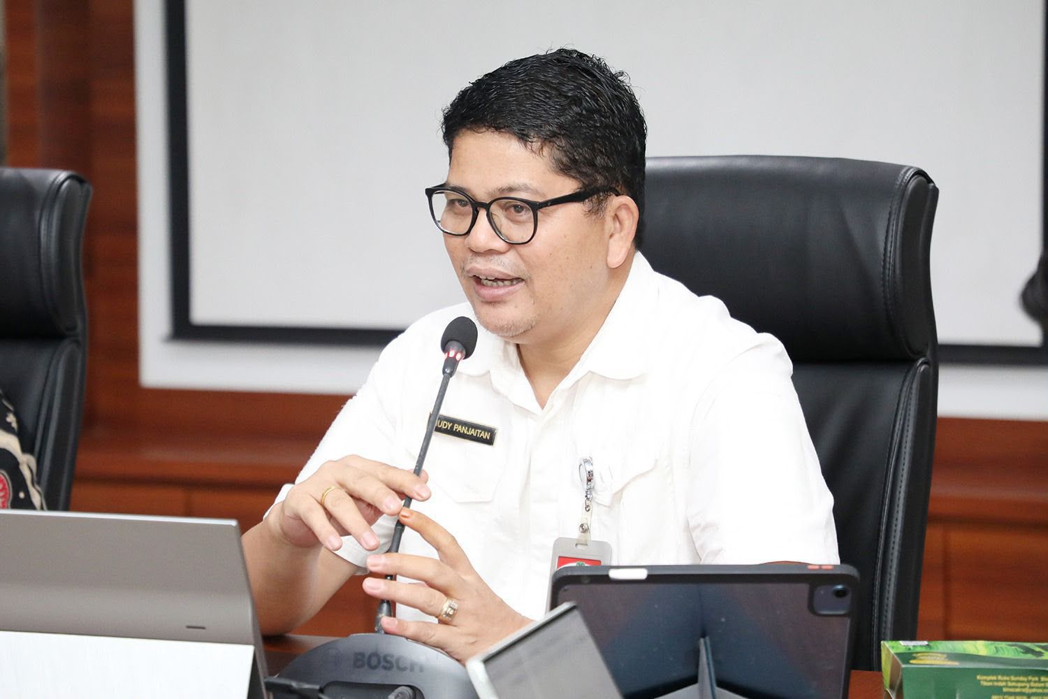 Pemko Batam Perkuat Peran RT RW untuk Edukasi Dalam Kepatuhan Bayar Pajak Kendaraan Bermotor Pemko Batam Perkuat Peran RT/RW untuk Edukasi Dalam Kepatuhan Bayar Pajak Kendaraan Bermotor